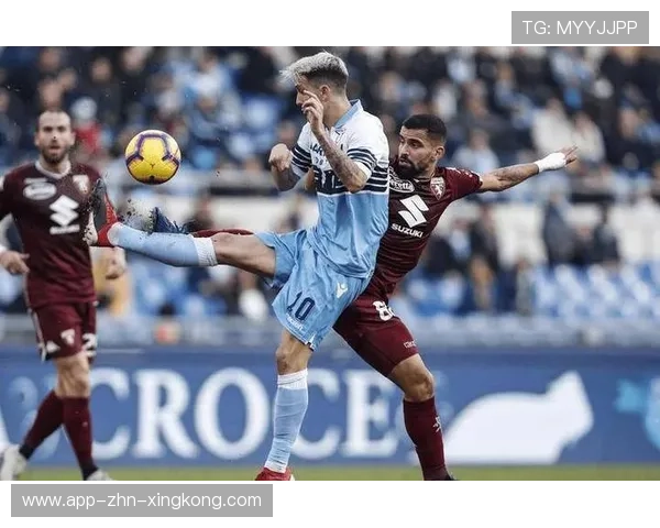 费耶诺德中前场在比赛中贡献多次助攻